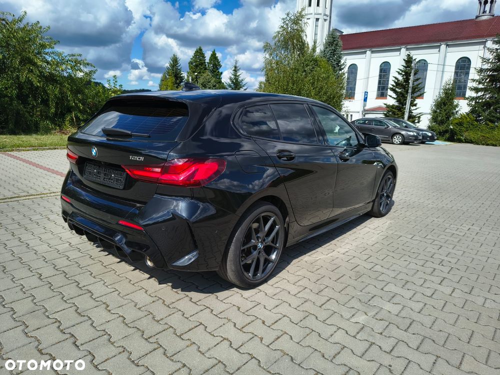 BMW Seria 1 120i M Sport - 4