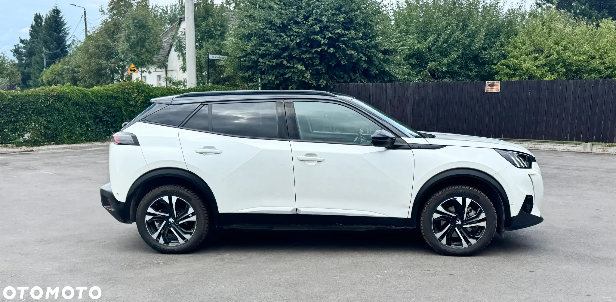 Peugeot 2008 e-2008 GT Line - 7