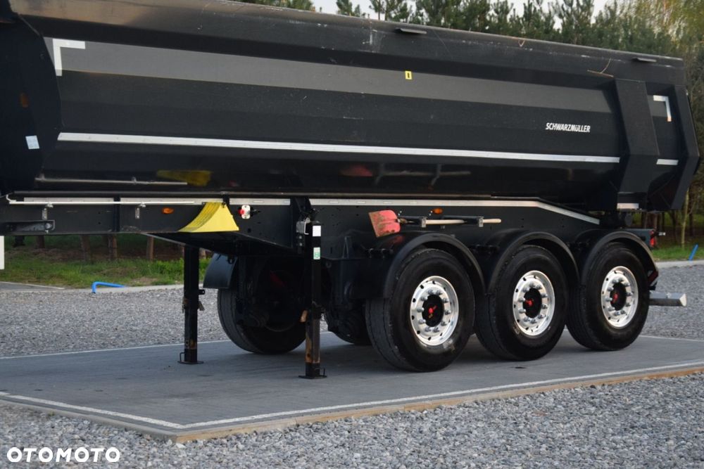 Schwarzmuller K-Series - 13