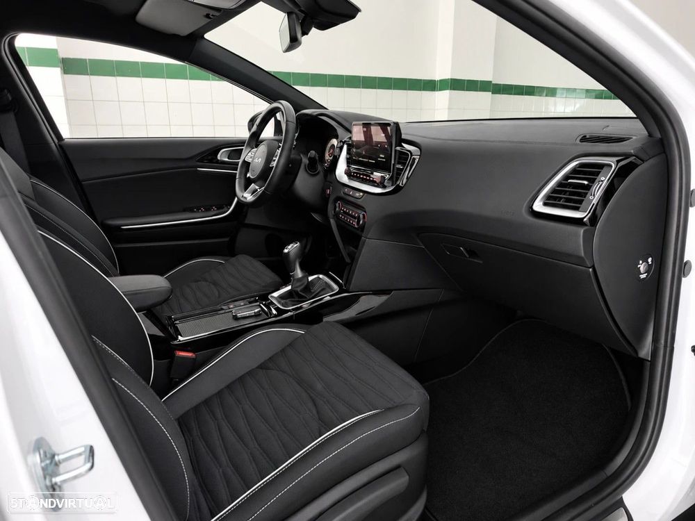 Kia XCeed 1.0 T-GDi GT-Line - 10