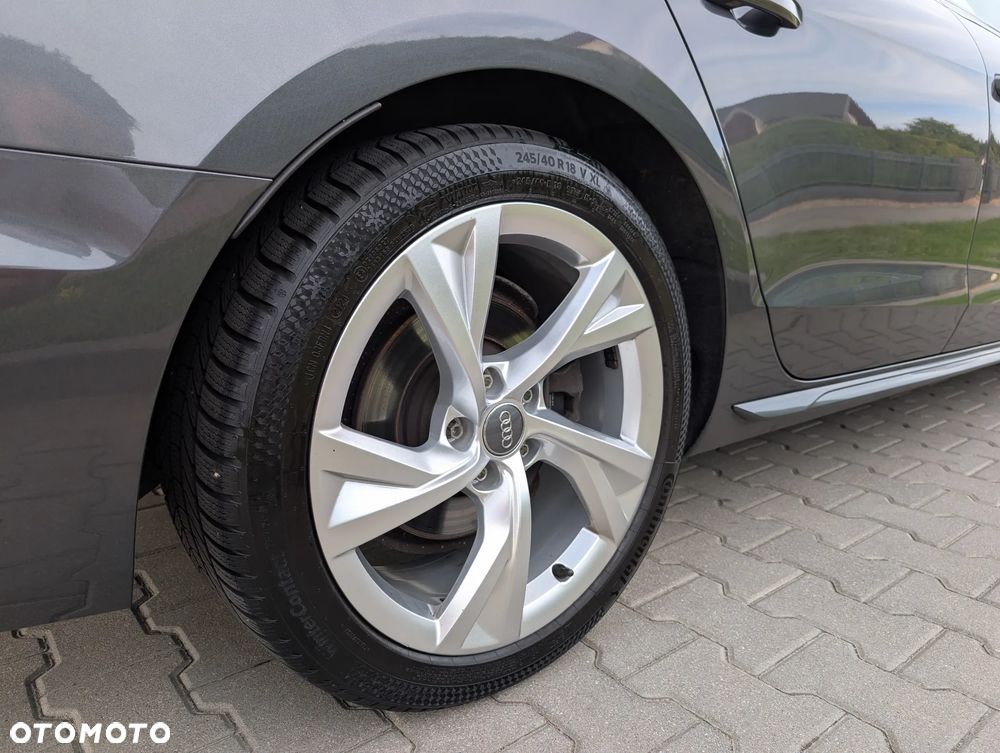 Audi A4 Avant 40 TFSI S tronic S line - 34