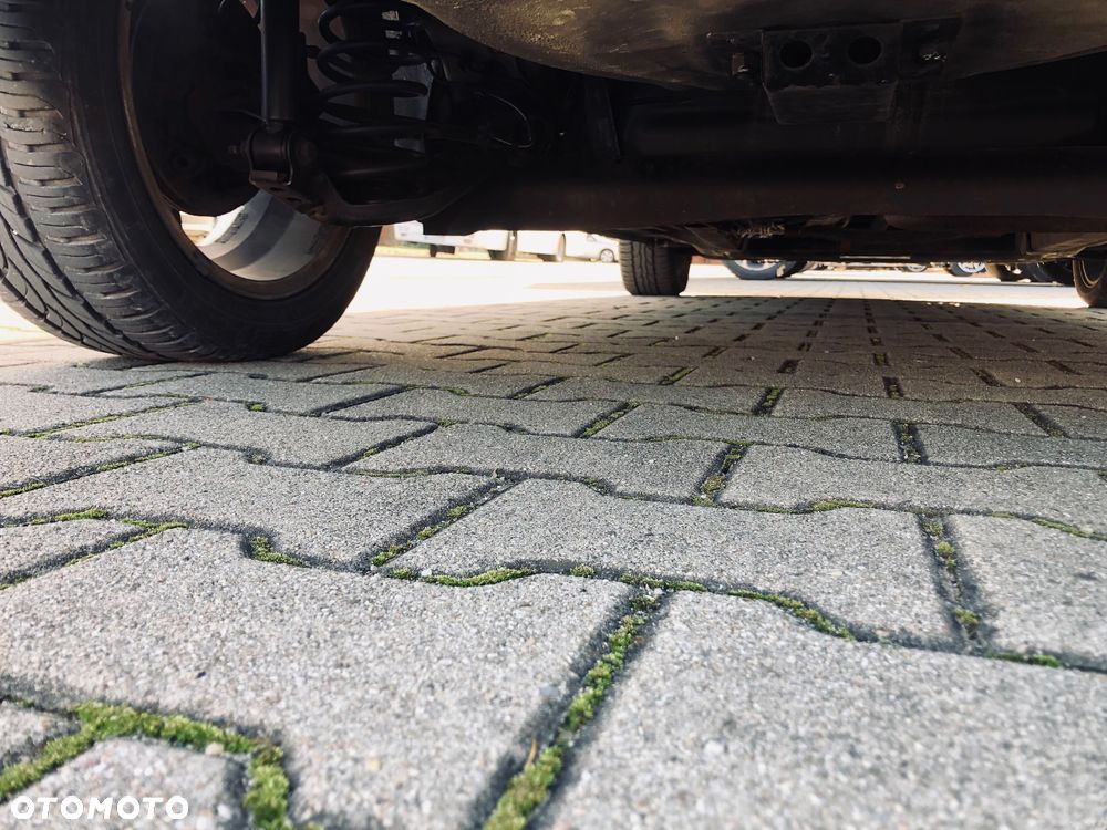 Ford Fiesta 1.4 Ghia - 14