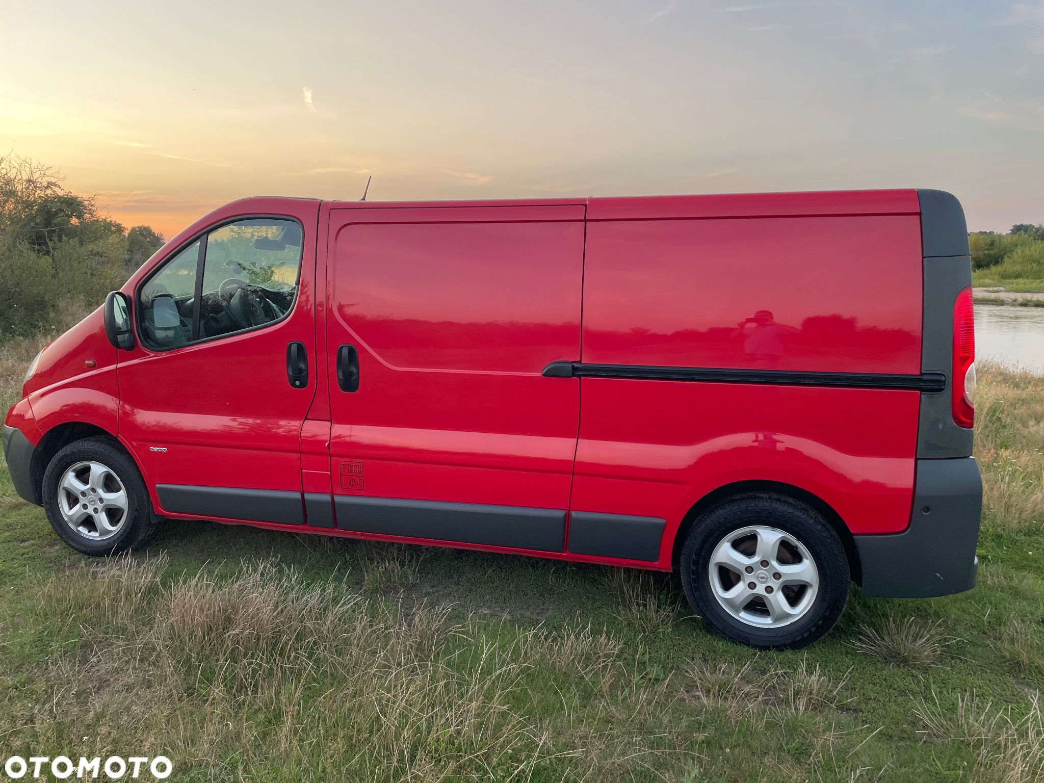 Opel Vivaro - 8