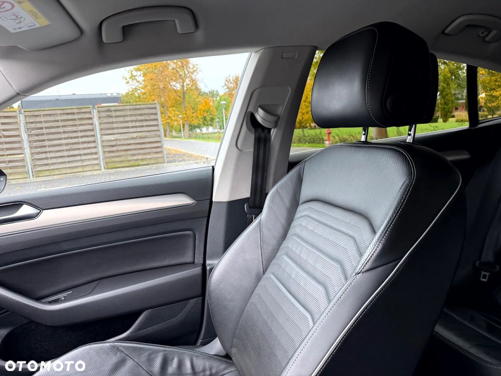 Volkswagen Arteon 2.0 TDI Bi-Turbo SCR 4Mot Elegance DSG - 12