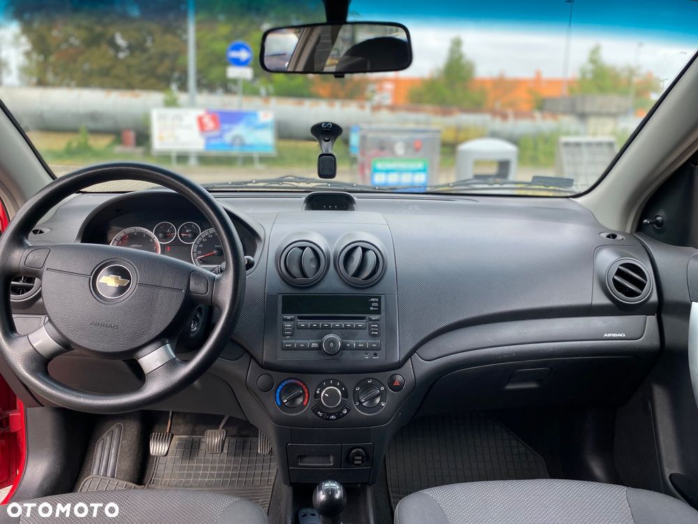 Chevrolet Aveo 1.2 16V Base - 8