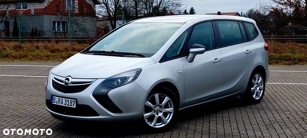 Opel Zafira Tourer 2.0 CDTI Style - 2