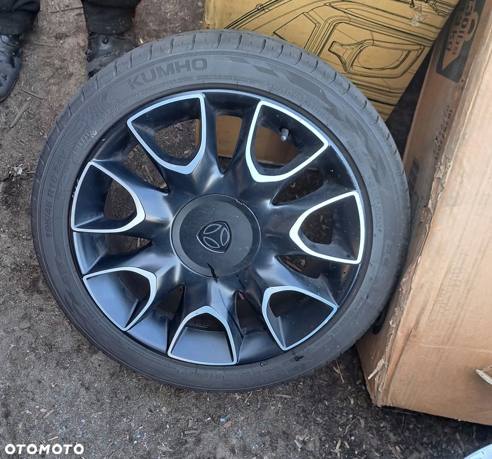 Felgi koła letnie Lancia Ypsilon 16 Cali 6.5Jx16H2 ET 30 Kumho Ecsta HS52 195/45R16 84V 71806210 51839195 51956501 - 18