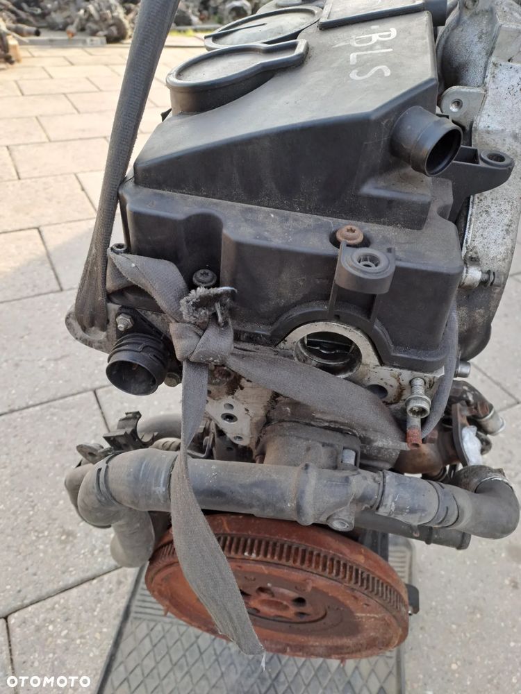 Volkswagen Golf V 1.9 TDi 105KM silnik kod BLS - 9