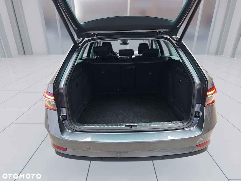 Skoda Superb 2.0 TSI Style DSG - 20