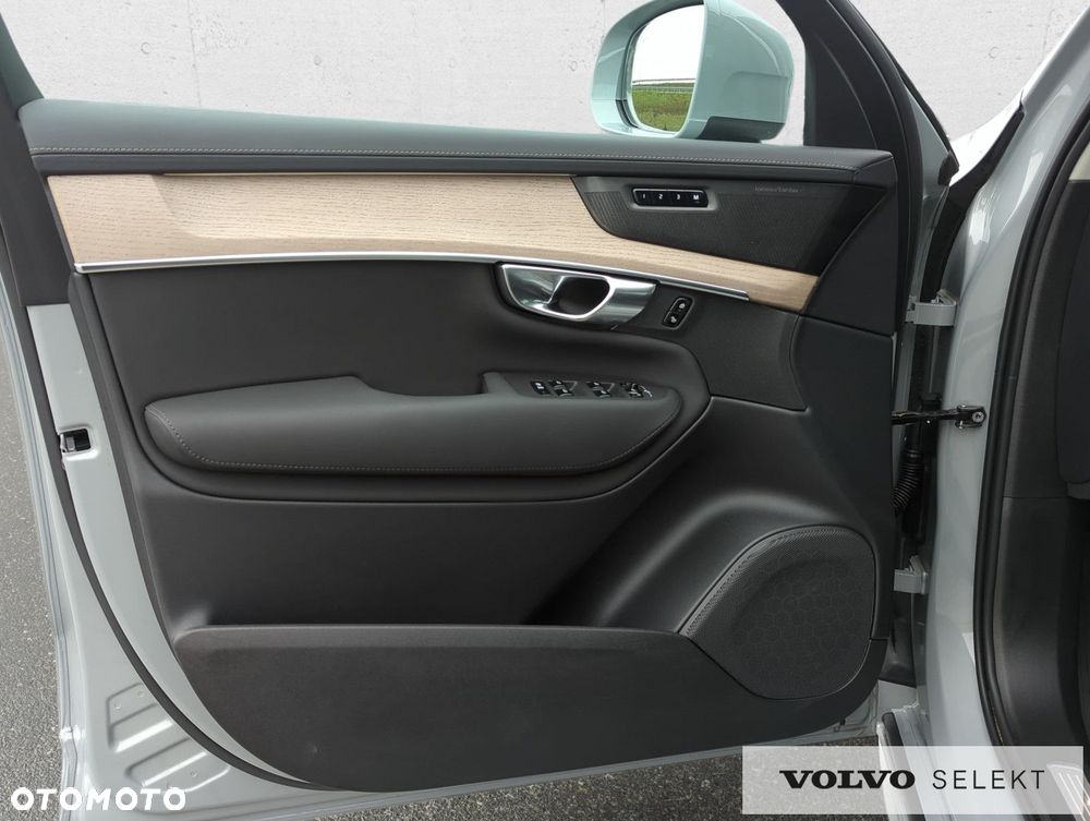 Volvo XC 90 - 11