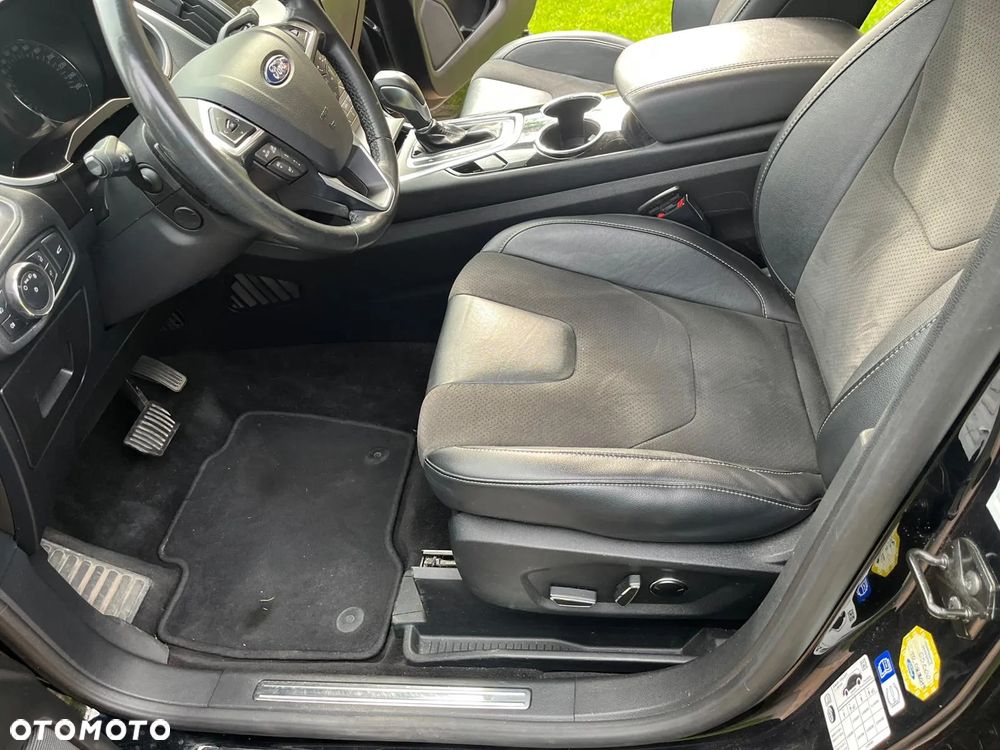 Ford S-Max 2.0 TDCi Bi-Turbo Titanium PowerShift - 11