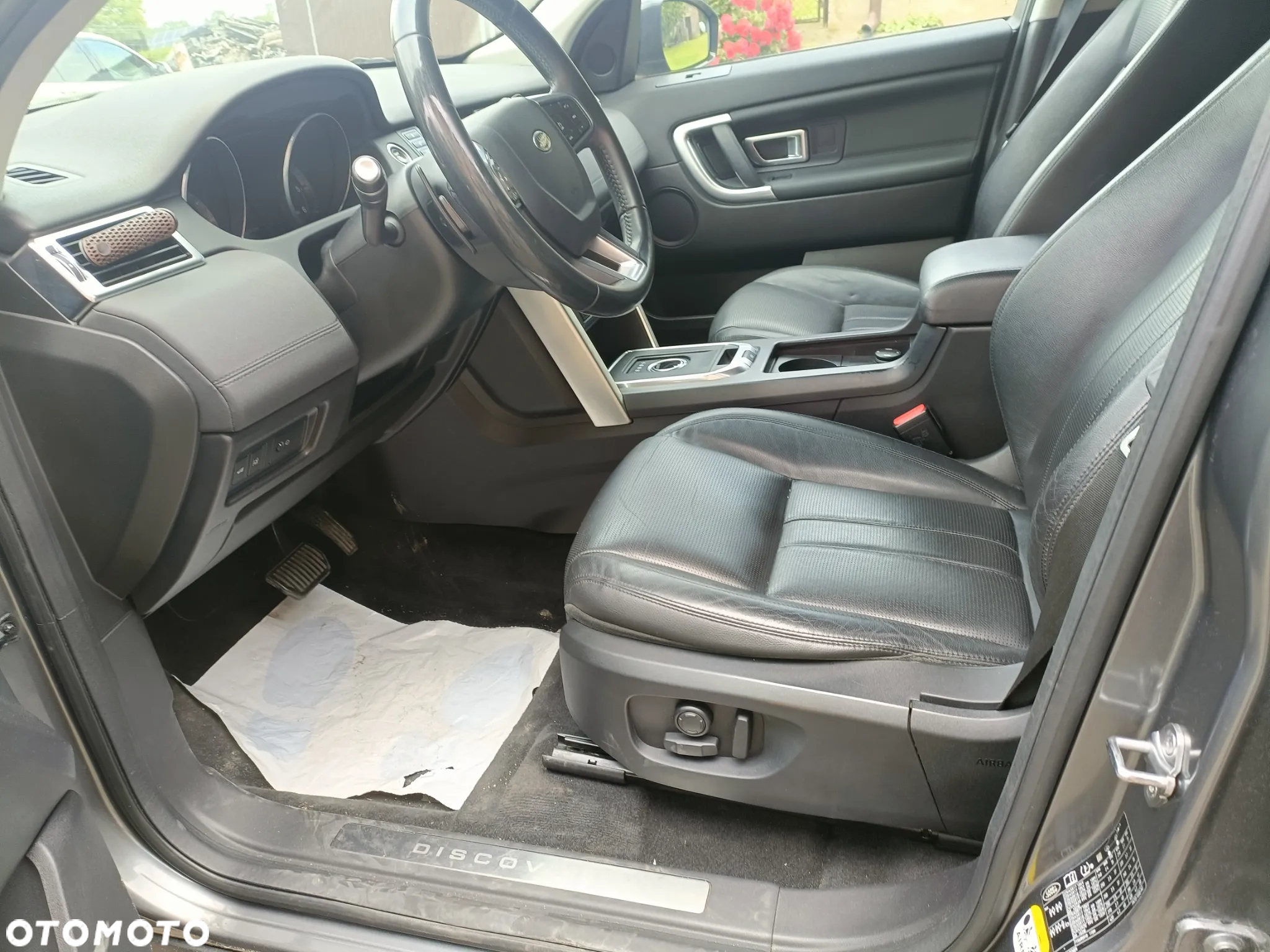 Land Rover Discovery Sport 2.0 TD4 HSE Luxury - 9