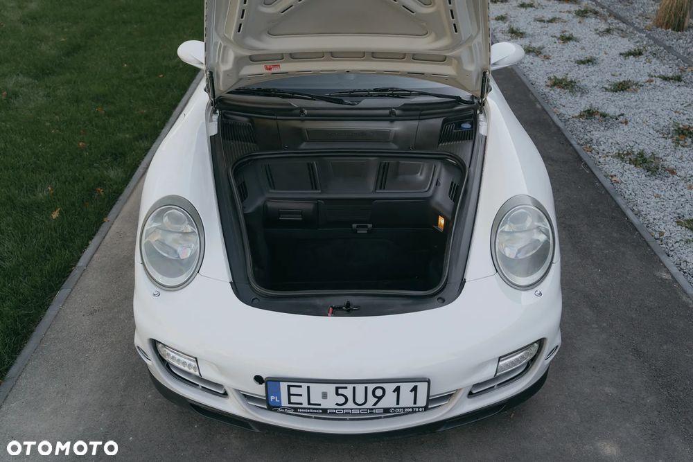 Porsche 911 Turbo Tiptronic S - 14
