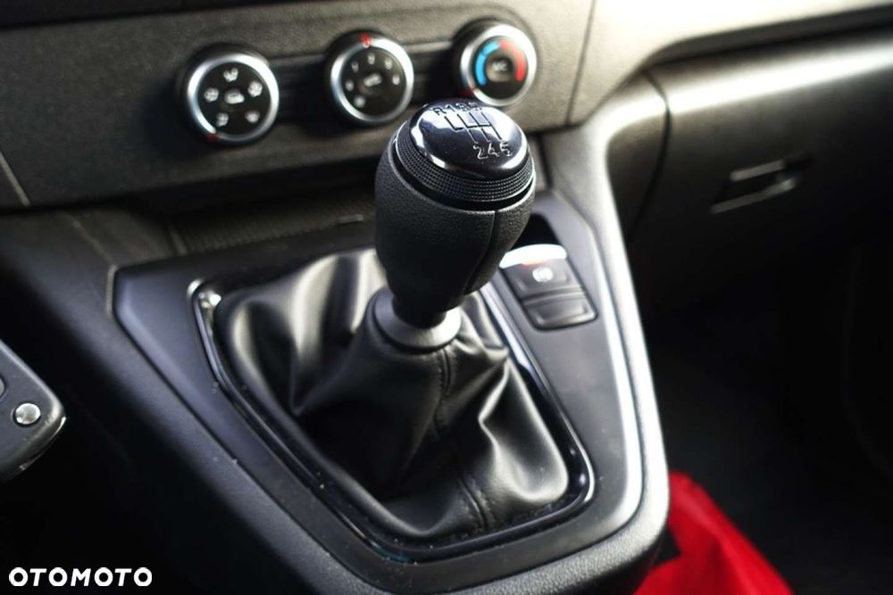 Renault Kangoo Van - 12