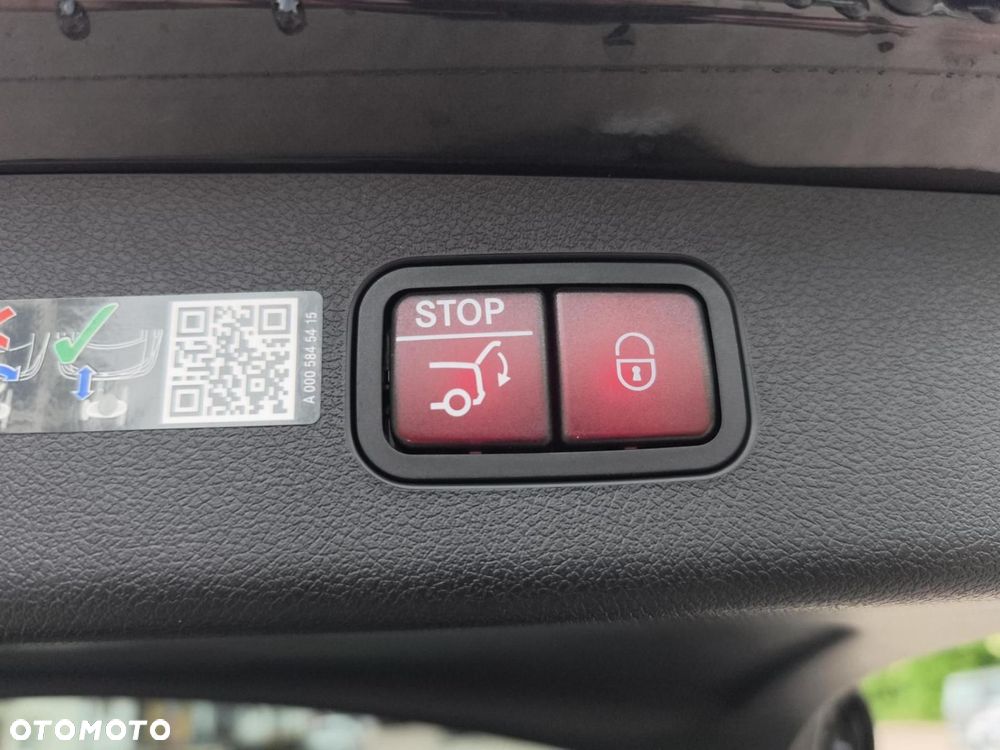 Mercedes-Benz Klasa E - 22