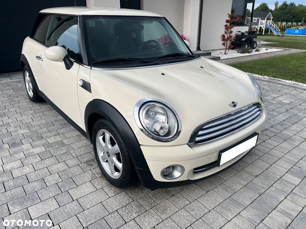 MINI ONE - 18
