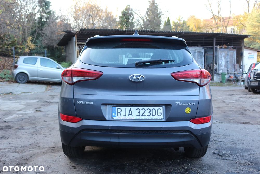 Hyundai Tucson 1.7 CRDI BlueDrive Design 2WD DCT - 15