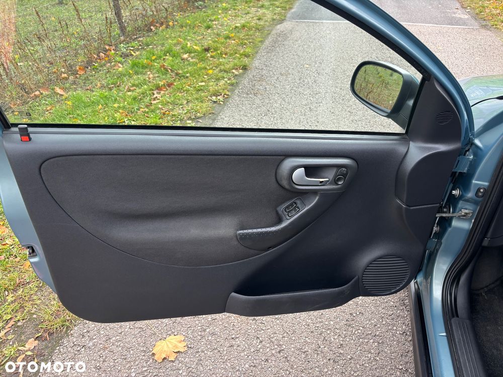 Opel Corsa 1.0 12V Enjoy - 21