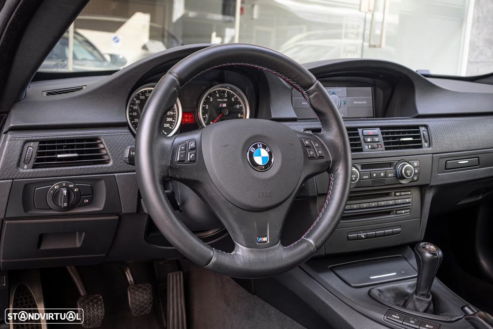 BMW M3 Standard - 8