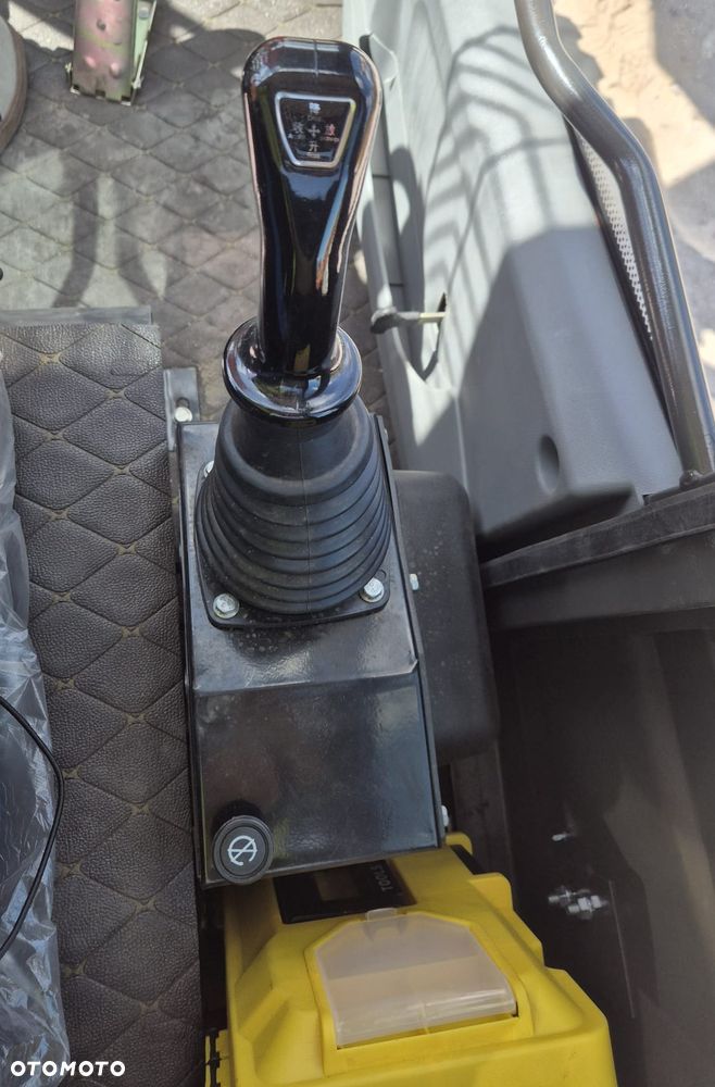 Caterpillar MACHPRO-L300 LOADER NOWA MINI ŁADOWARKA - 12