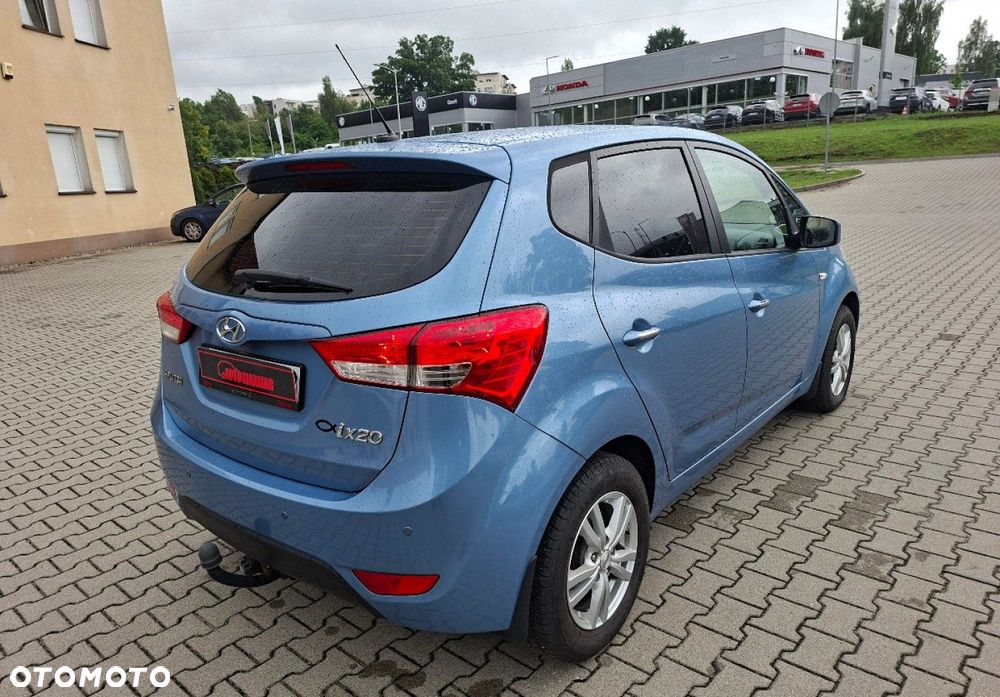 Hyundai ix20 - 8