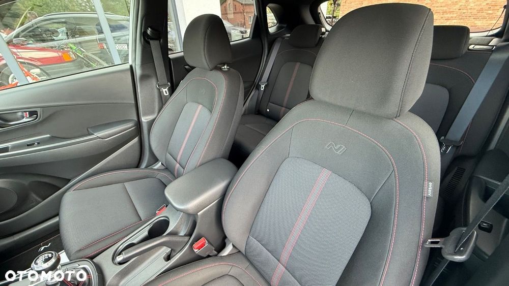 Hyundai Kona - 28