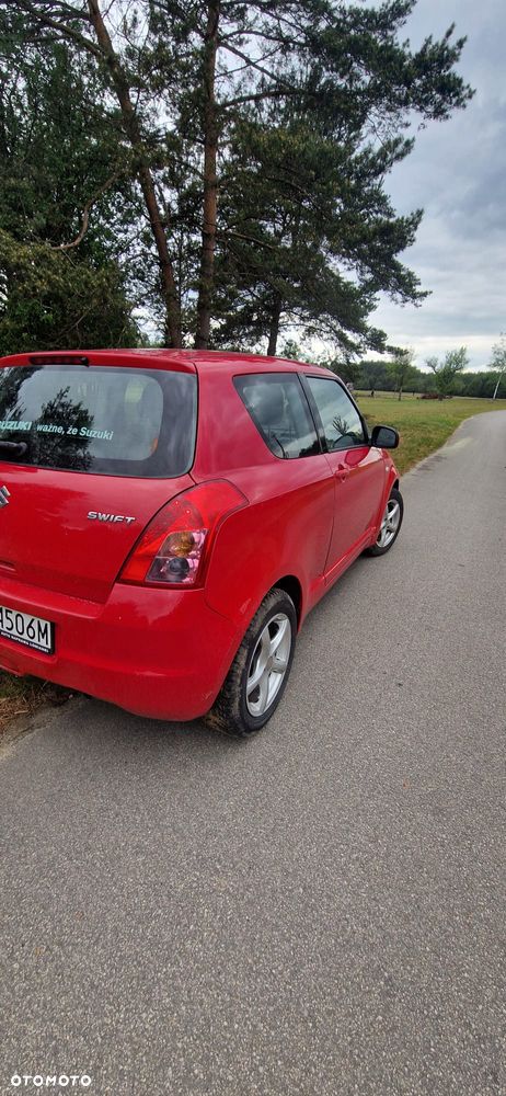 Suzuki Swift 1.3 Club - 21