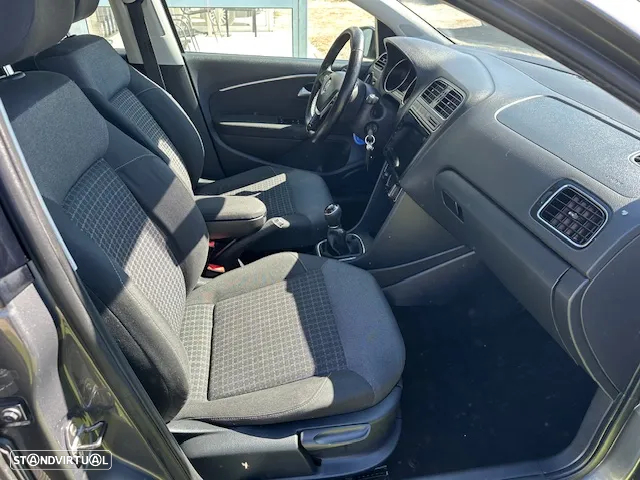 VW Polo 1.4 TDi Confortline - 13