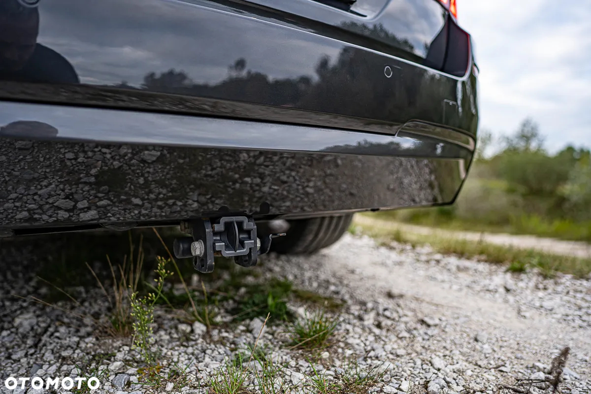 BMW Seria 5 525d Touring Sport-Aut - 39