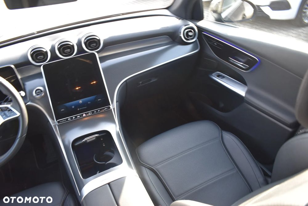 Mercedes-Benz GLC 200 mHEV 4-Matic Avantgarde - 20