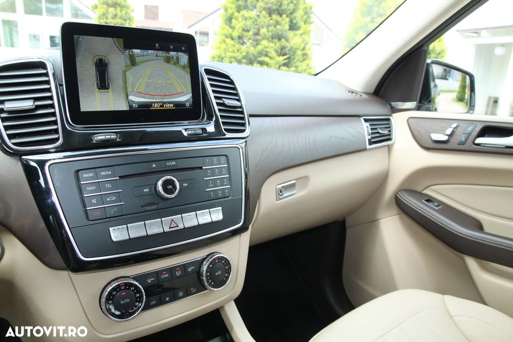 Mercedes-Benz GLE 350 d 4MATIC - 26