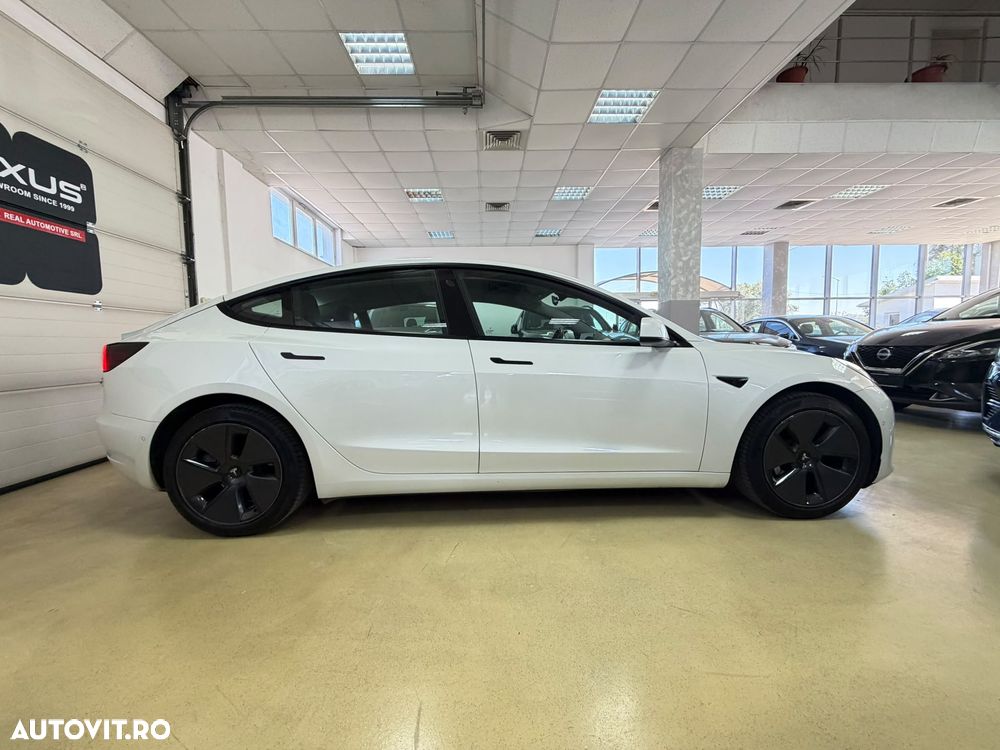 Tesla Model 3 Langstreckenbatterie Allradantrieb Dual Motor - 8