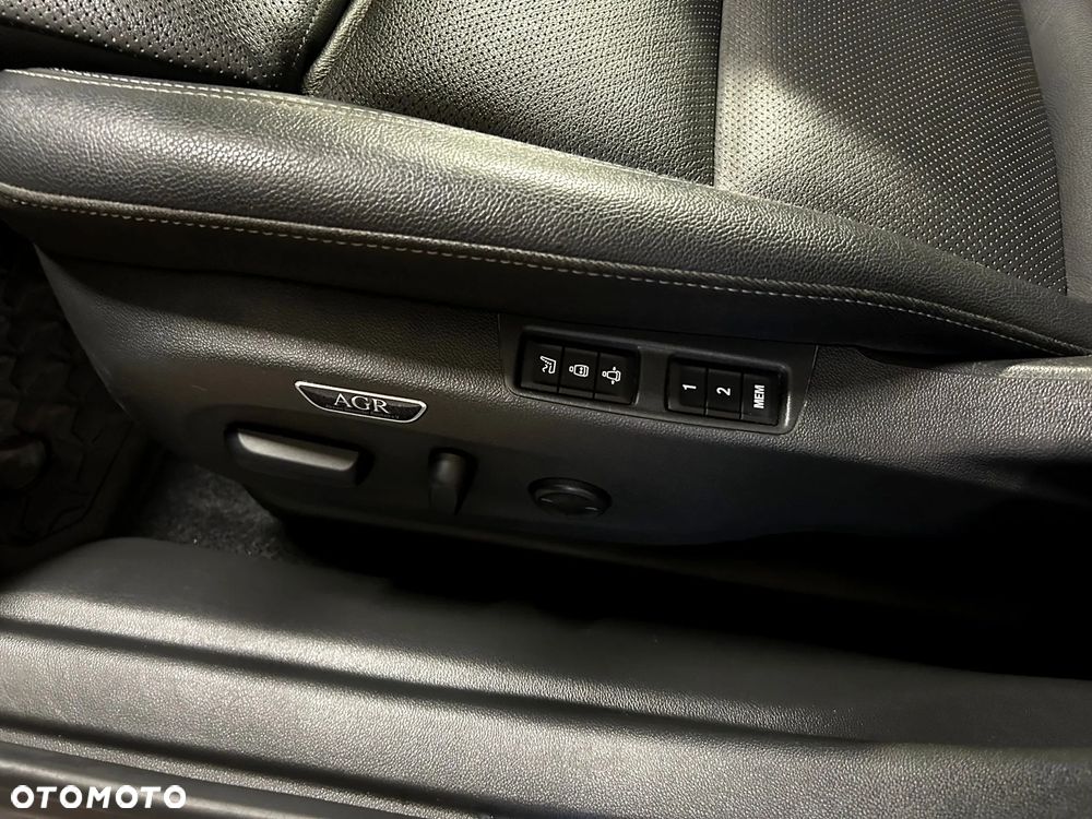 Opel Insignia 2.0 CDTI 4x4 Ultimate S&S - 9