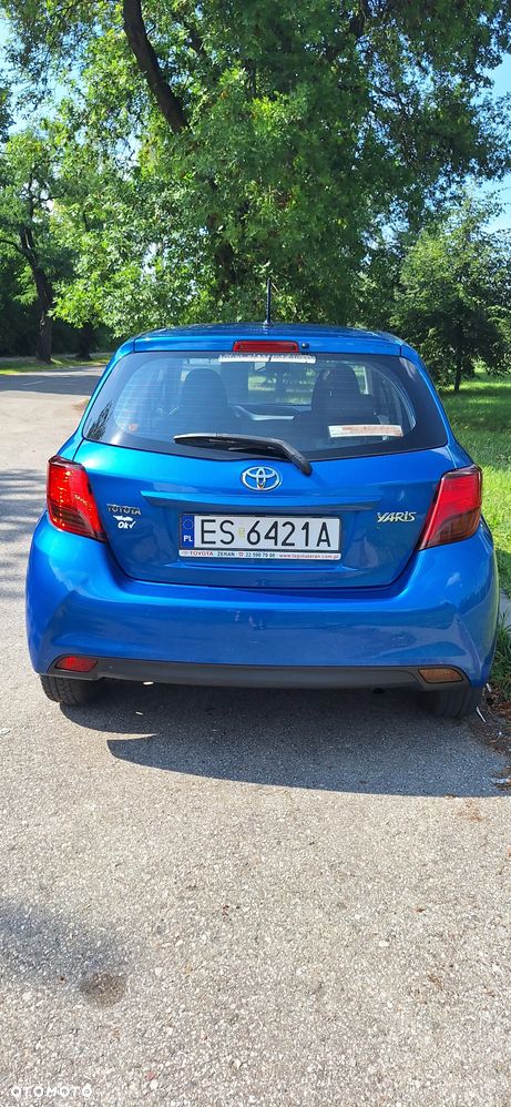 Toyota Yaris 1.4 D-4D Premium - 6