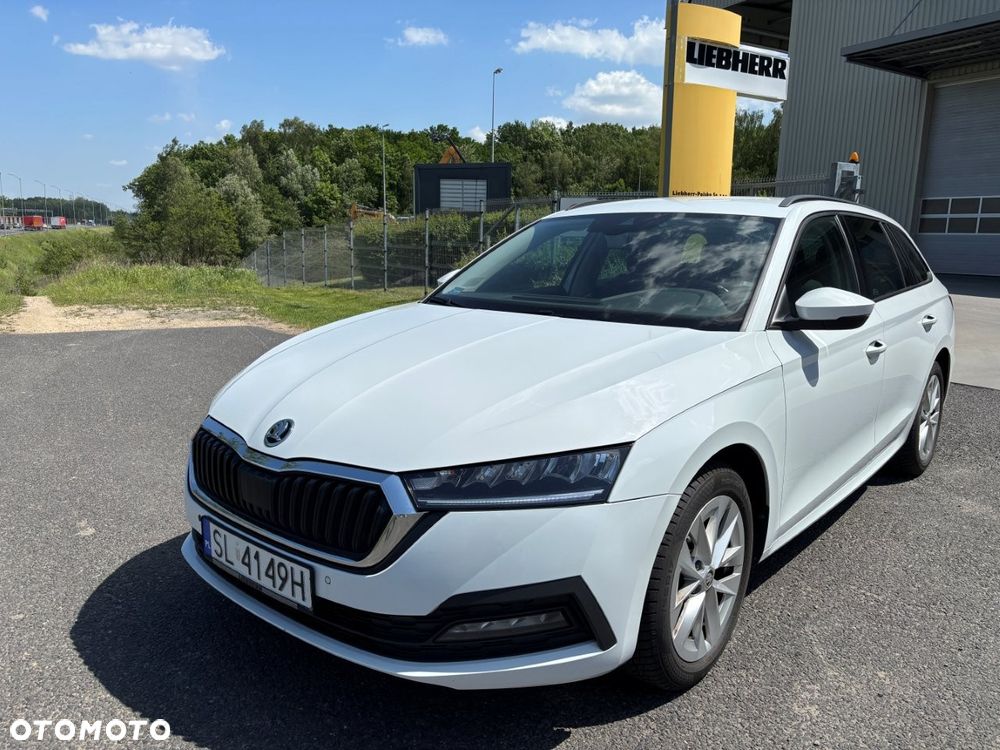 Skoda Octavia 2.0 TDI Ambition DSG - 1