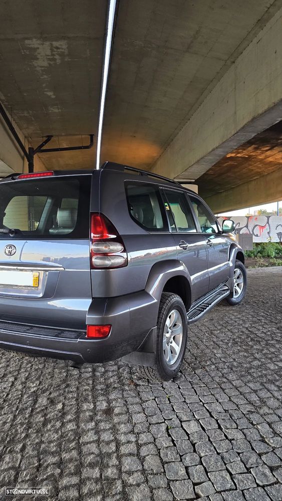 Toyota Land Cruiser 3.0 D-4D - 20