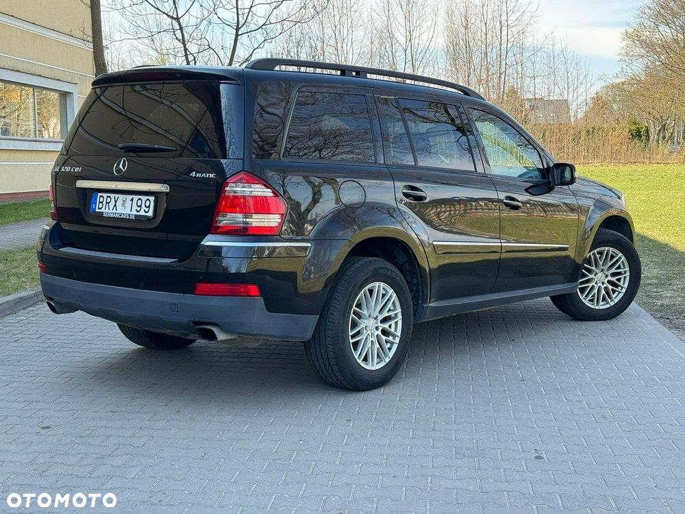 Mercedes-Benz GL - 6