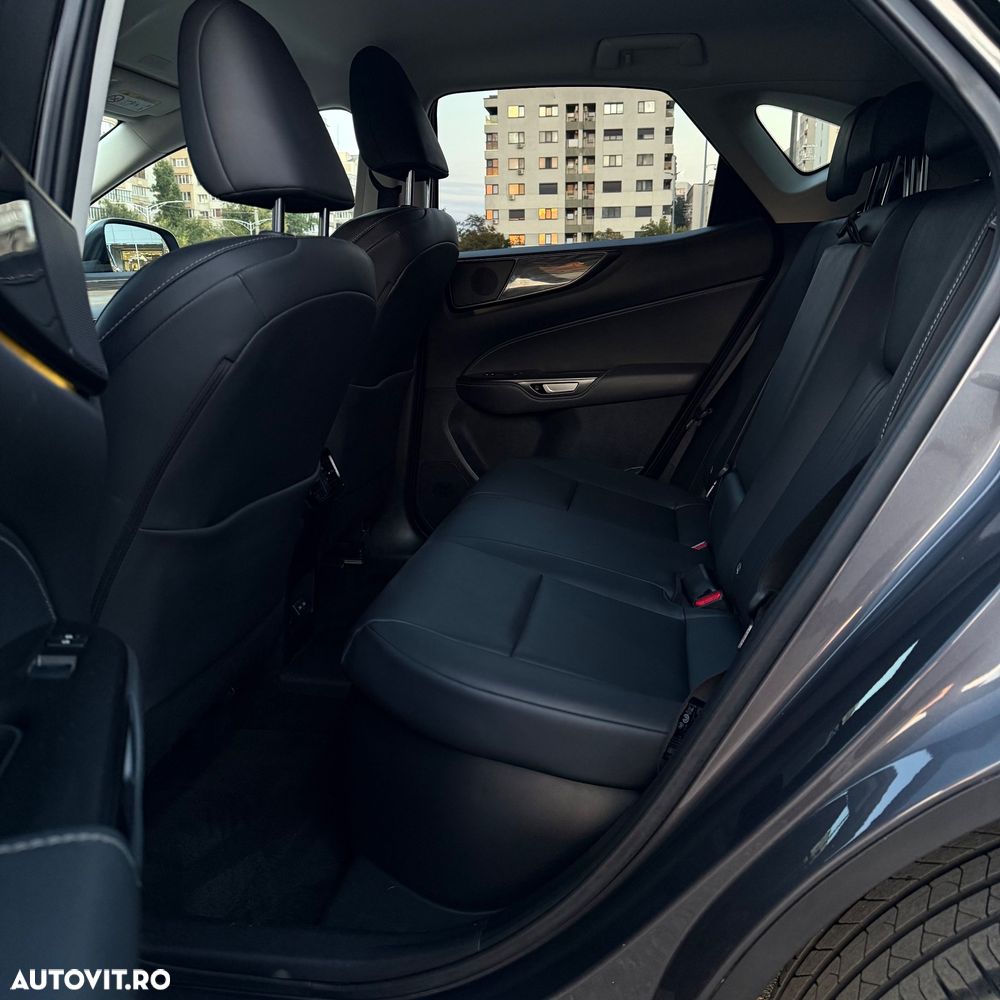 Lexus Seria NX 450h+ AWD CVT PHEV Executive - 14