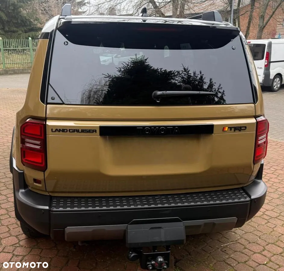Toyota Land Cruiser LC 2.8 D-4D Executive - 5