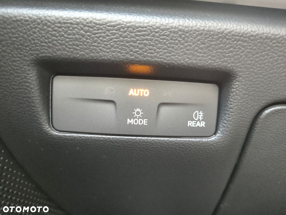 Volkswagen Passat - 24