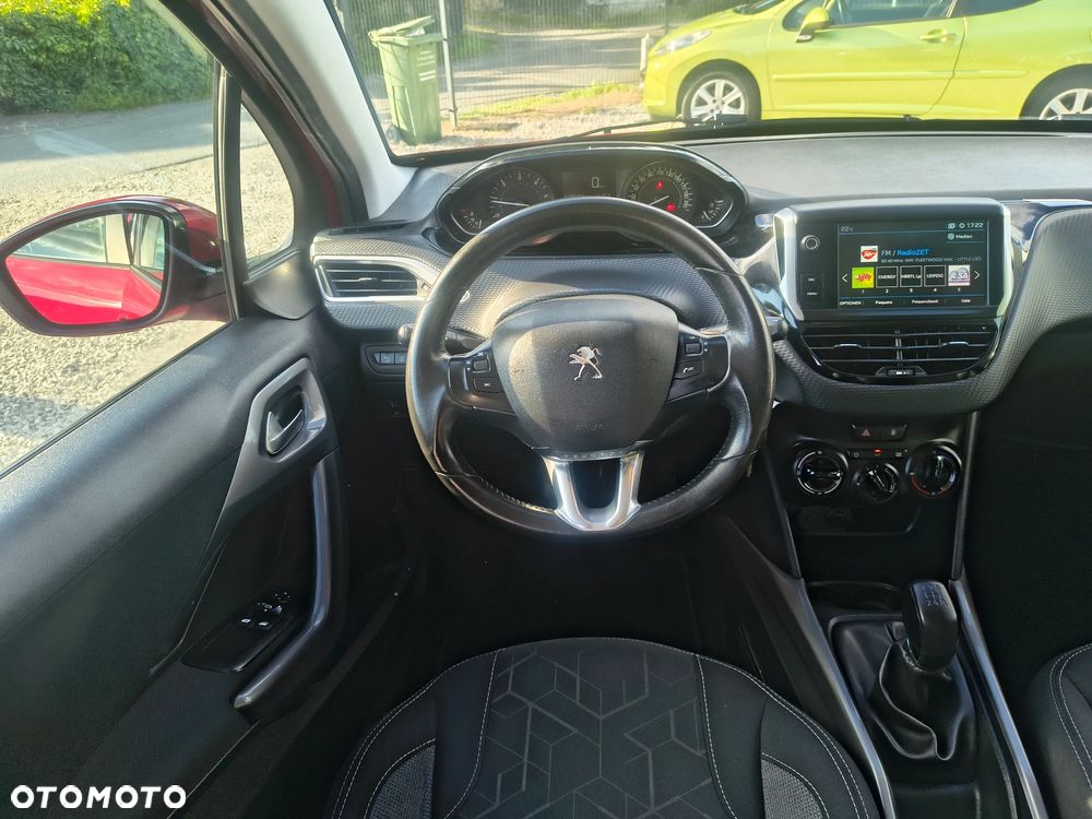Peugeot 2008 Blue-HDi FAP 100 STOP & START Style - 18