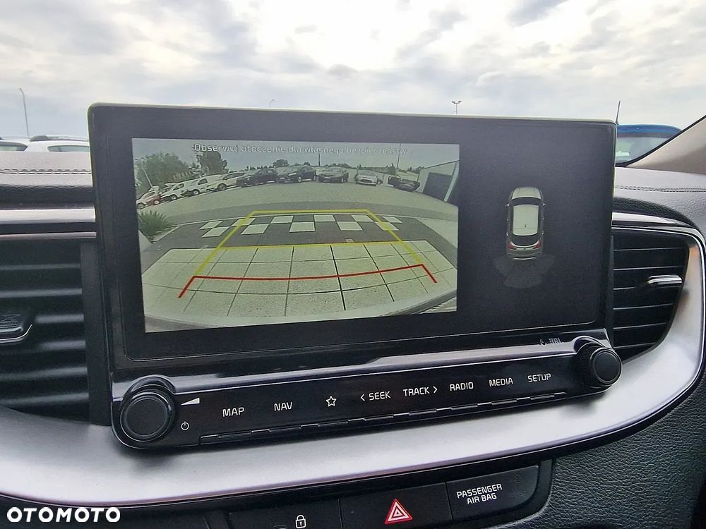Kia XCeed 1.0 T-GDI L - 16