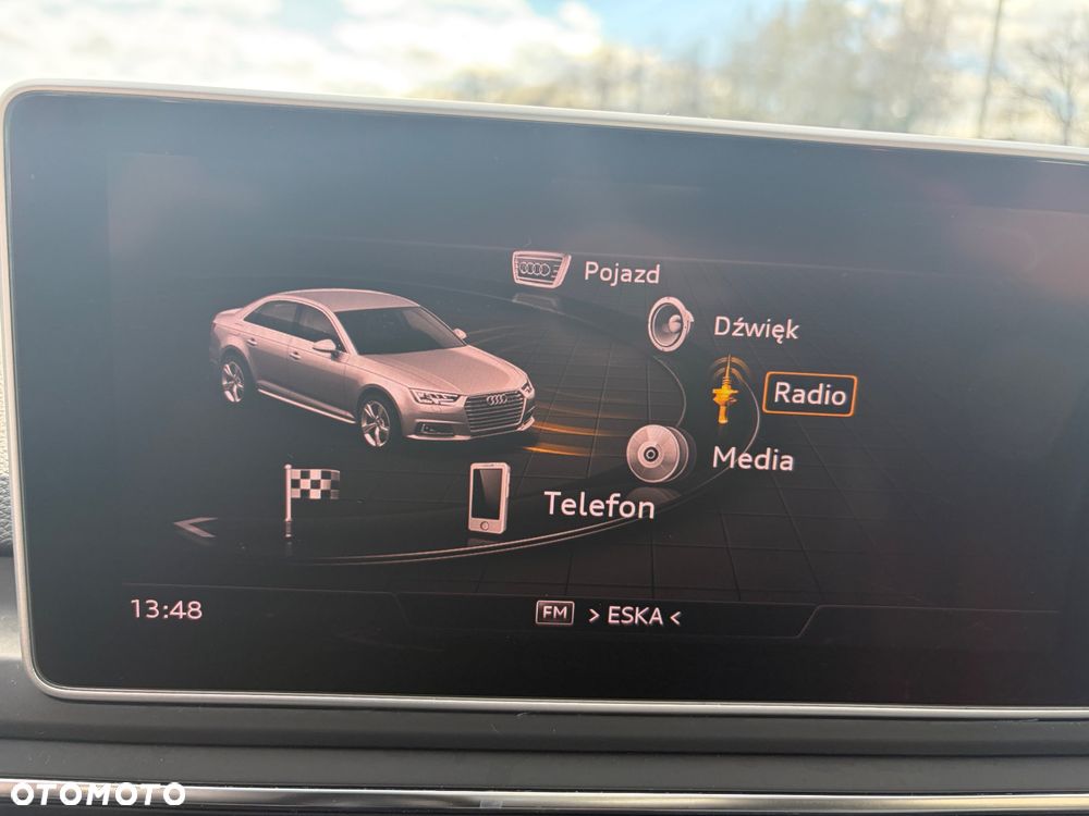 Audi A4 Limousine 2.0 TFSI ultra S tronic - 19