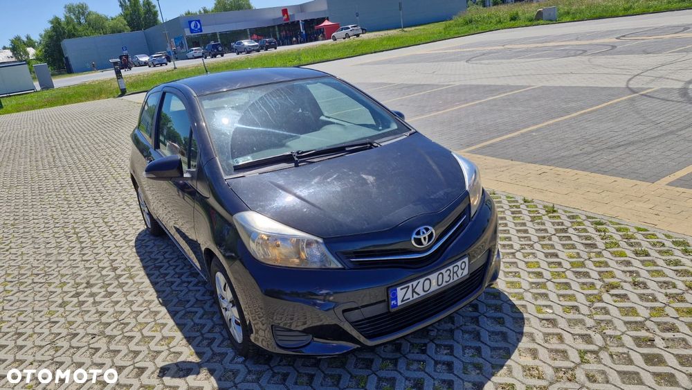 Toyota Yaris - 3
