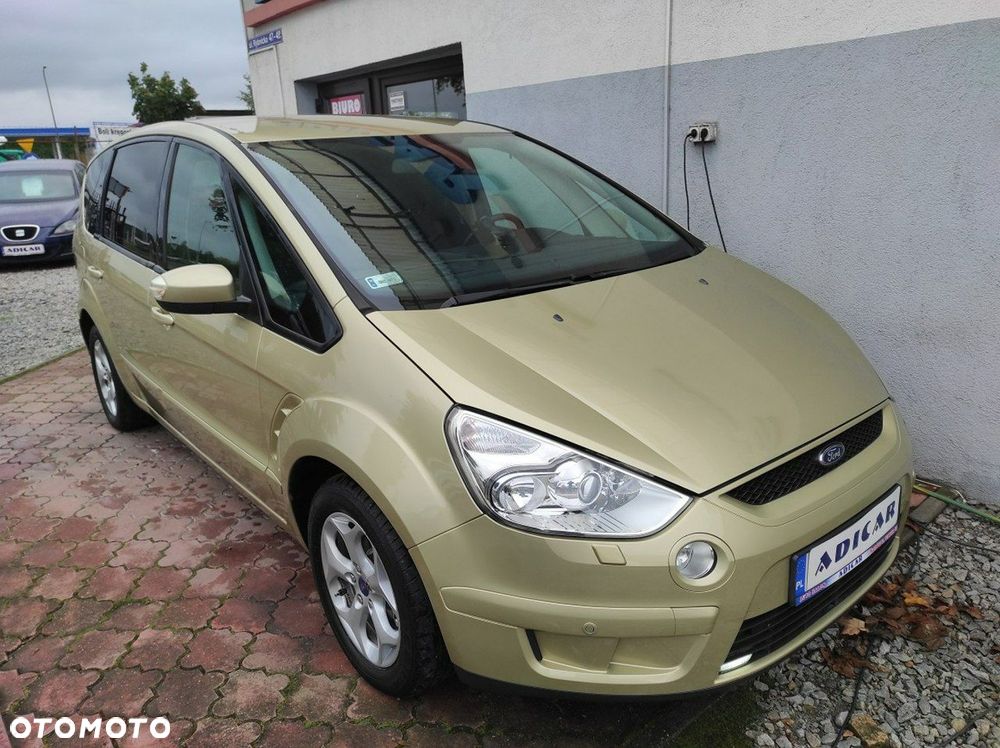Ford S-Max - 8