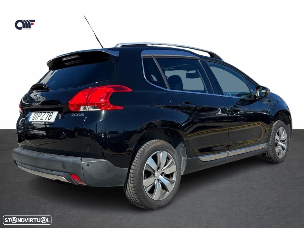 Peugeot 2008 1.2 PureTech Allure - 6