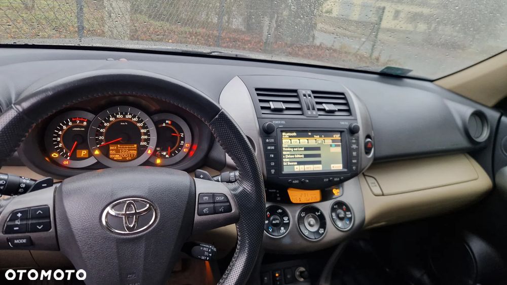 Toyota RAV4 2.0 VVT-i Prestige NAVI MS - 32