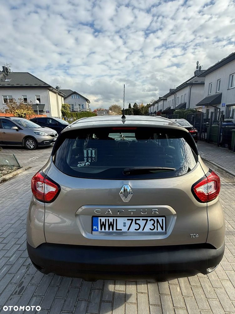 Renault Captur 1.2 TCe Zen EDC - 4