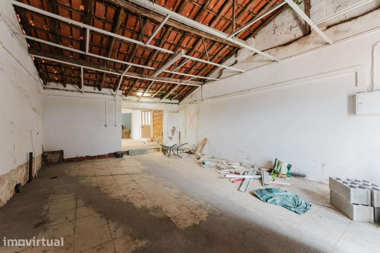 Alto dos Fornos, Tremês | T2 com Garagem e Jardim - Grande imagem: 4/22
