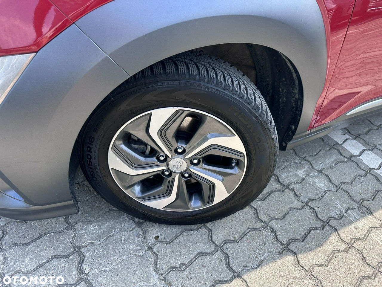 Hyundai Kona 1.6 GDI Hybrid Premium DCT - 22